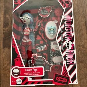 Monster High Ghoulia Yelps